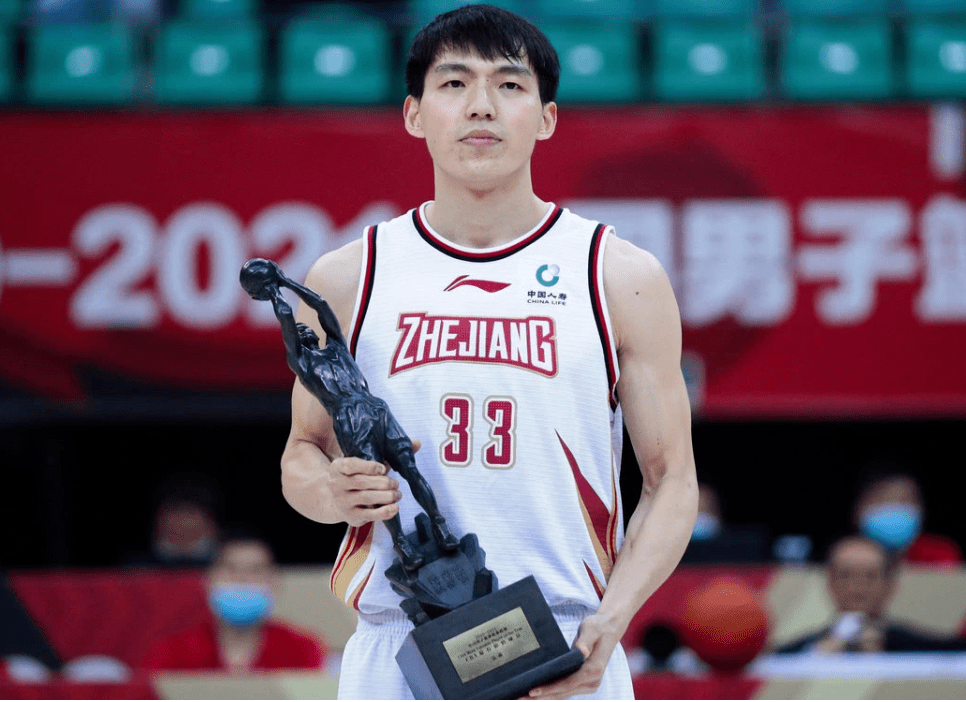 开云登录入口 -关于今夜辽宁本钢备战欧冠；绝杀压哨细节曝光；管理层满意；赛程密集仍需轮换的信息